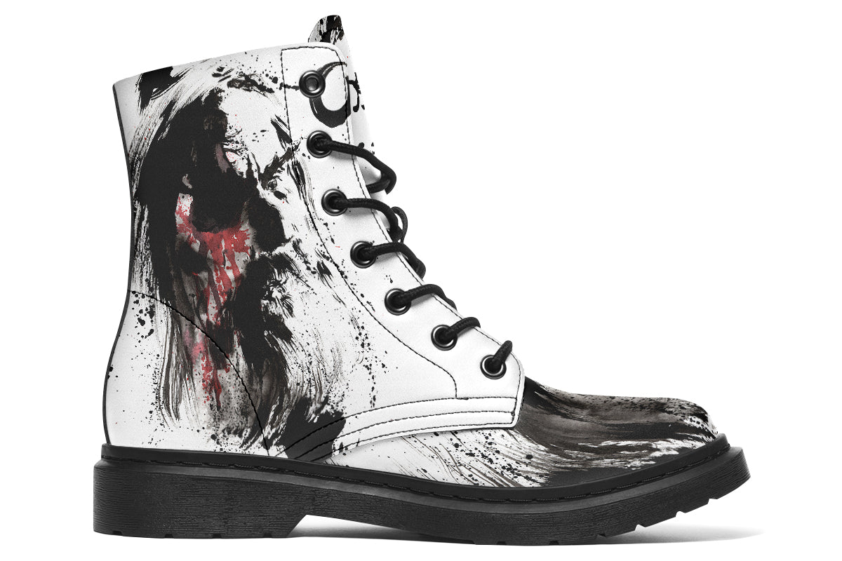 Boots: Odin-Kim Diaz Holm