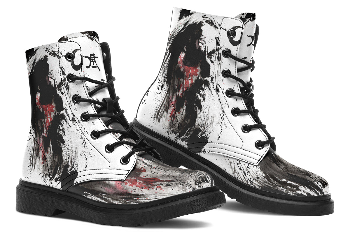 Boots: Odin-Kim Diaz Holm