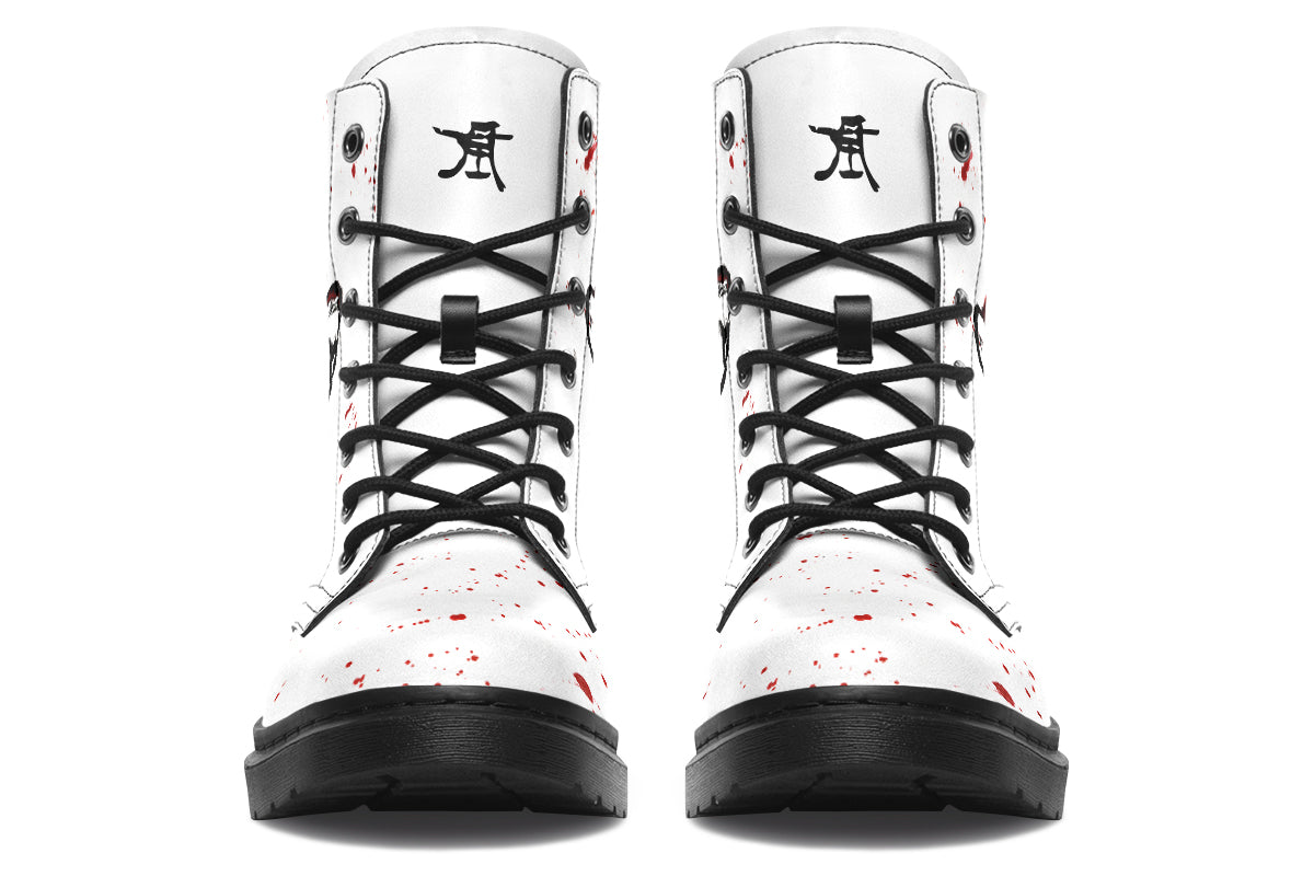 Boots: Pride-Kim Diaz Holm
