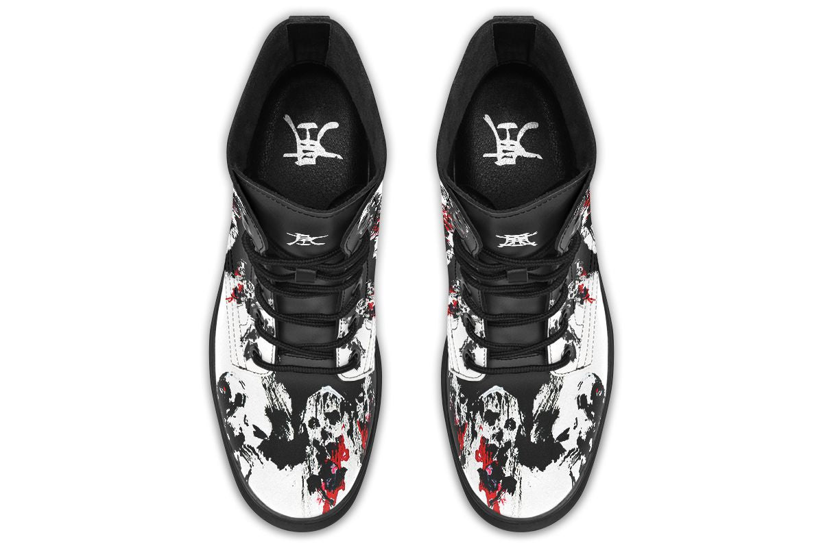 Boots: Zombi-Kim Diaz Holm